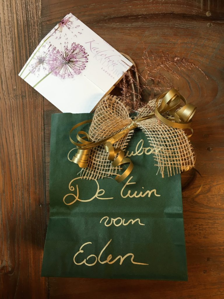 STEEDS EEN TOPPER &quot;DE TUIN VAN EDEN CADEAUBON&quot; De tuin van Eden